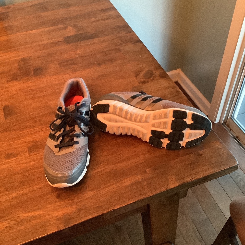 Adidas - Picture 4 of 4